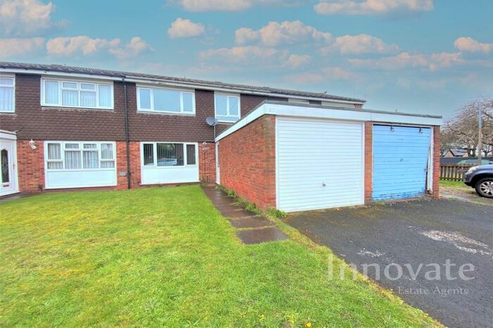 3 Bedroom Terraced House To Rent In Malt Mill Lane, Halesowen, B62