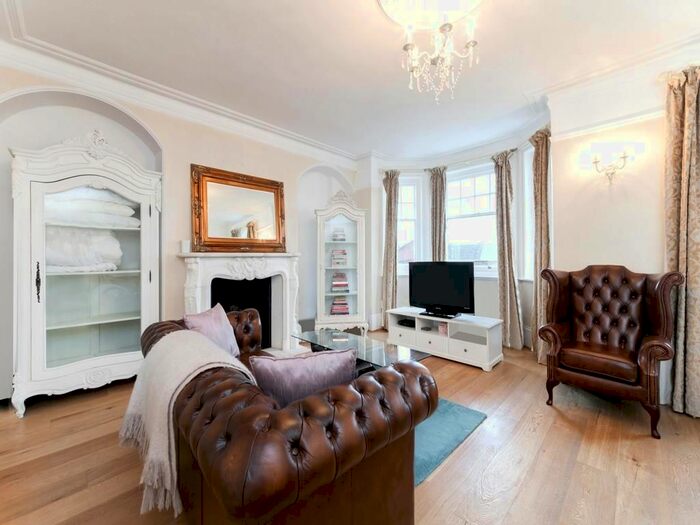 3 Bedroom Flat For Sale In Smyrna Mansions, Smyrna Road, NW6