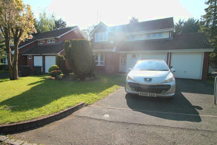 4 Bedroom Detached House To Rent In Sheringham, Edgbaston, Birmingham, B15