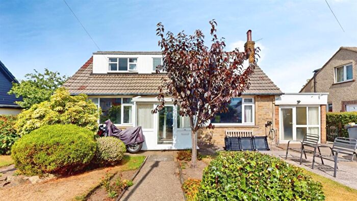 4 Bedroom Detached House For Sale In Daleson Close, Northowram, Halifax, HX3