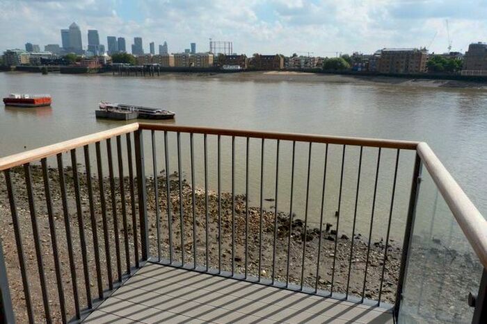 1 Bedroom Flat To Rent In Wapping High Street, London, E1W