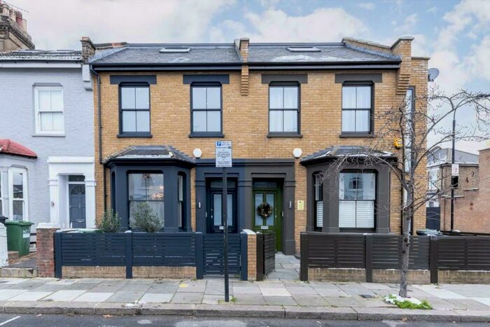 5 Bedroom House To Rent In Letchford Gardens, Kensal Green, NW10