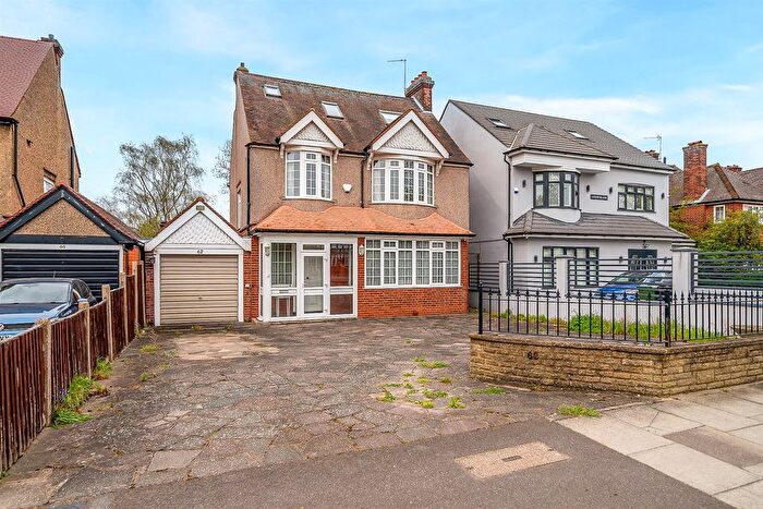 5 Bedroom Detached House For Sale In Grove Park Road, London, SE9