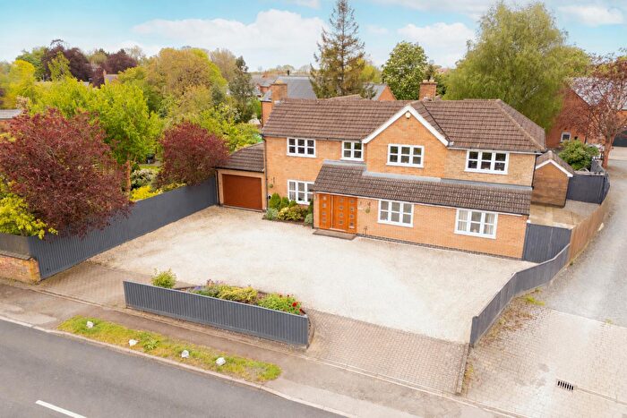 6 Bedroom Detached House For Sale In Ashby Road, Gilmorton, Lutterworth, Leicestershire, LE17