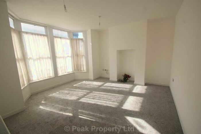 2 Bedroom Flat To Rent In Southchurch Road, Southend On Sea, SS1
