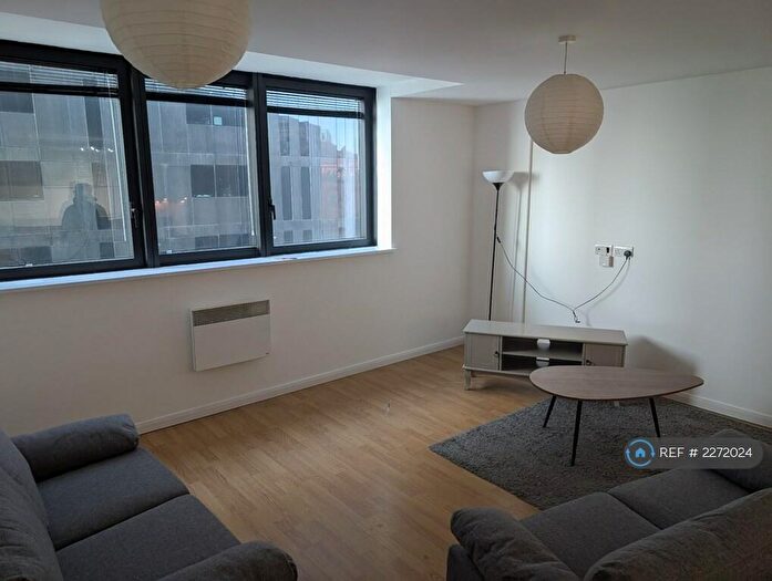 1 Bedroom Flat To Rent In Mann Island, Liverpool, L3
