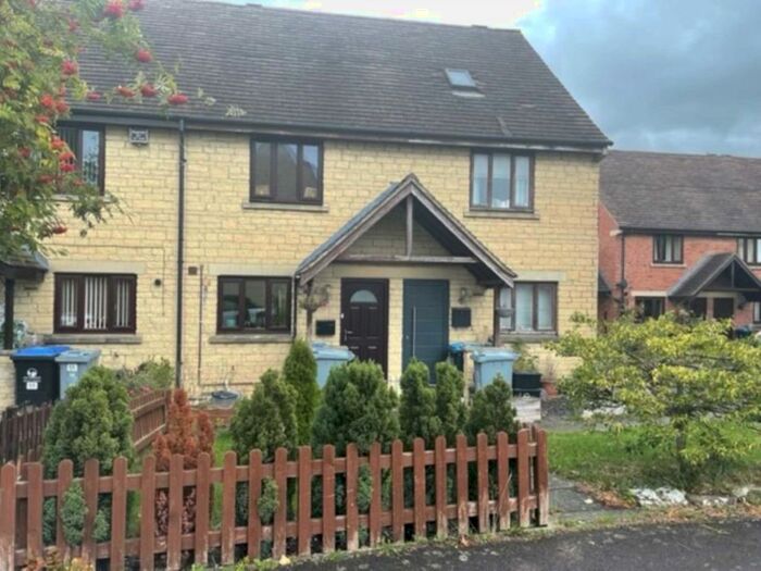 2 Bedroom Terraced House To Rent In Farmington Drive, Witney, OX28