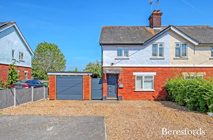 3 Bedroom Semi-Detached House For Sale In Chelmsford Road, Dunmow, CM6