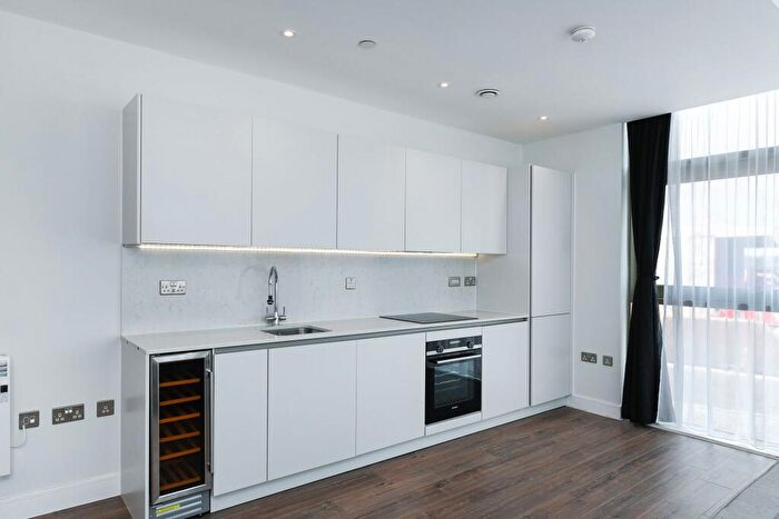 1 Bedroom Flat To Rent In Pavilion Road, West Bridgford, NG2