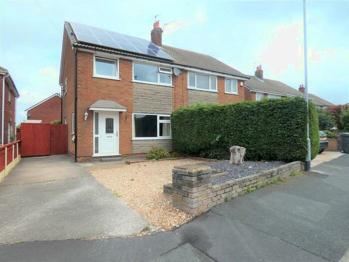3 Bedroom Semi-Detached House To Rent In St. Christine's Avenue, Farrington, PR25