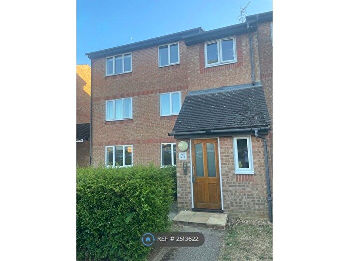 1 Bedroom Flat To Rent In Wedgewood Road, Hitchin, SG4