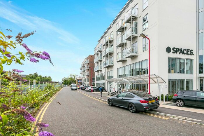 1 Bedroom Flat To Rent In Station View, Guildford, GU1