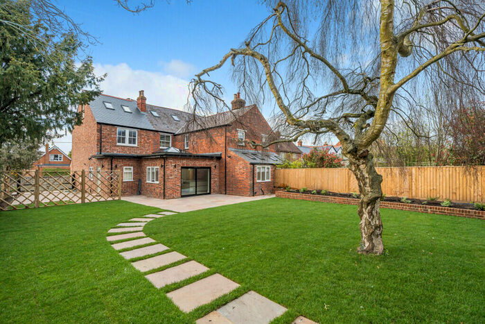 4 Bedroom Semi-Detached House To Rent In Gorwell, Watlington, Oxfordshire, OX49