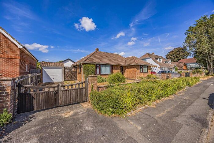 3 Bedroom Detached Bungalow For Sale In Clovelly Road, Emsworth, PO10