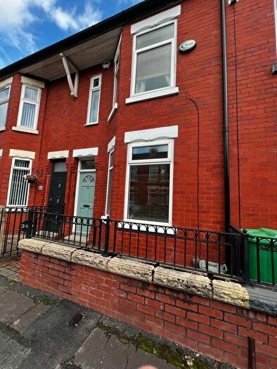 4 Bedroom Terraced House To Rent In Fallowfield, Manchester, M14