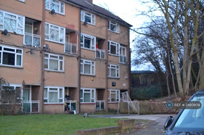 2 Bedroom Flat To Rent In Upton Road, London, SE18