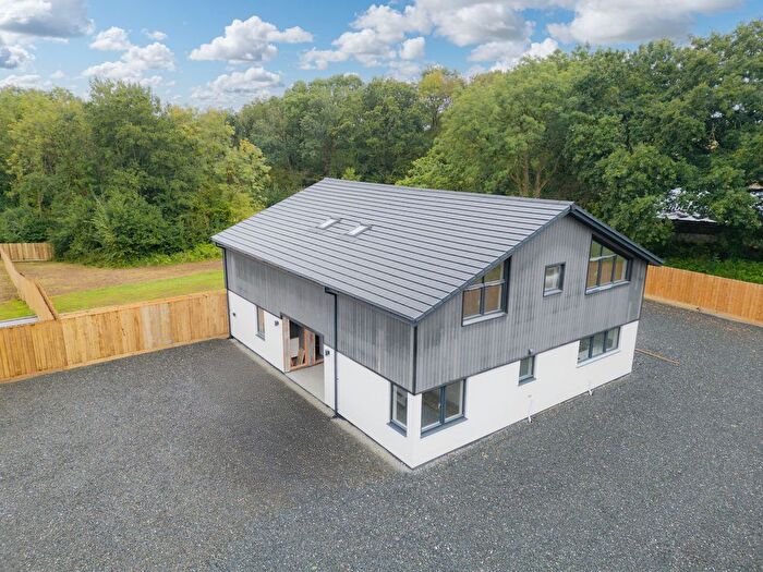 5 Bedroom Detached House For Sale In Posbury, Crediton, EX17