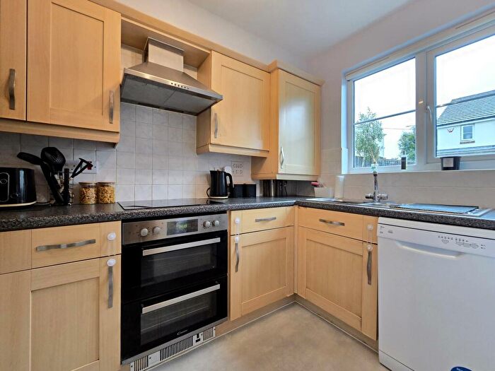 2 Bedroom Terraced House For Sale In Buckland Close, Bideford, EX39