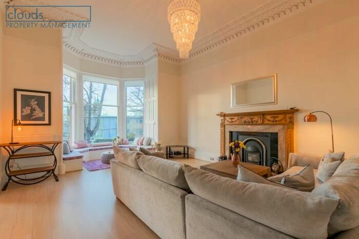 2 Bedroom Flat To Rent In Magdala Crescent, Edinburgh, EH12