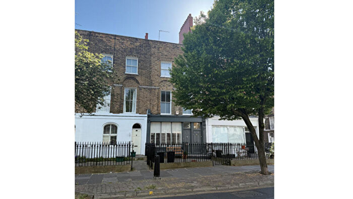 Property For Sale In Cloudesley Road, Islington, London, N1