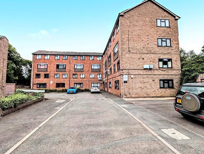 2 Bedroom Apartment For Sale In Moor Lane, Tamworth, B77
