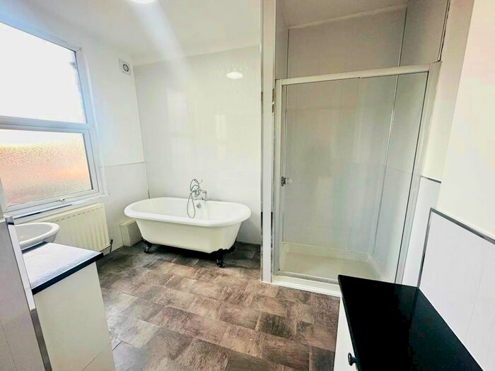 5 Bedroom Terraced House To Rent In Elwick Road, Hartlepool, TS26