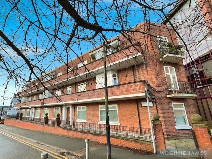 2 Bedroom Apartment To Rent In Parkview Court, Coldstream Terrace, CF11