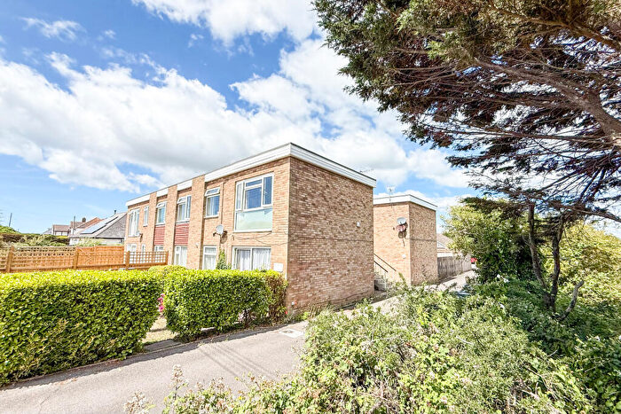2 Bedroom Flat For Sale In Flat E, Riverside Court, Coast Road, Pevensey Bay, East Sussex, BN24