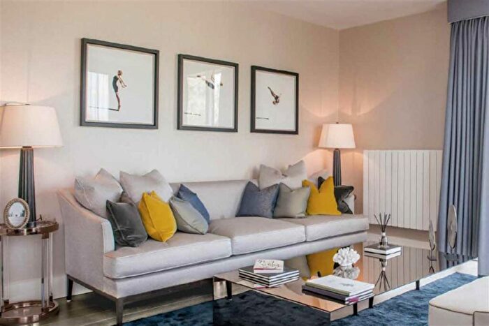 1 Bedroom Apartment To Rent In Bufton House, Astell Rd, SE3