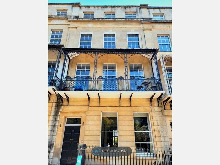 1 Bedroom Flat To Rent In Clifton, Bristol, BS8