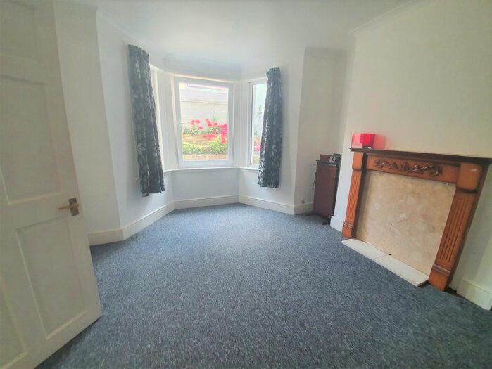 4 Bedroom Terraced House To Rent In Clarendon Road, Dover, CT17