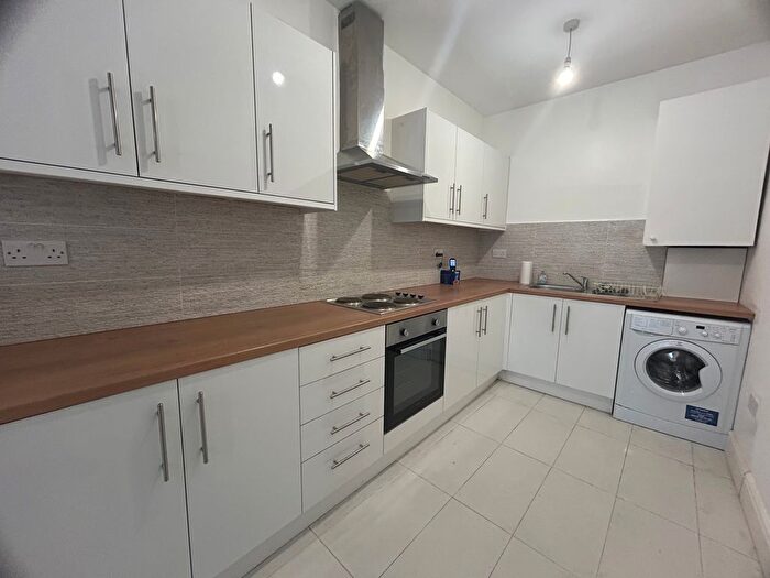 1 Bedroom Flat To Rent In Seven Sisters Road, London, N4