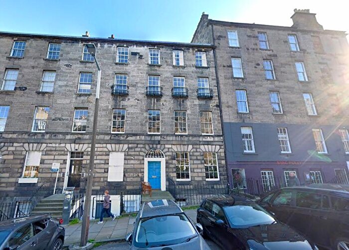 1 Bedroom Flat To Rent In Dublin Street, Newtown, Edinburgh, EH3