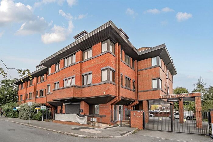 1 Bedroom Flat For Sale In Crimson Court, Uxbridge Road, Hillingdon, UB10