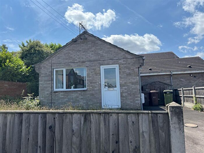 1 Bedroom Bungalow To Rent In Bodmin Drive, Normanton, WF6