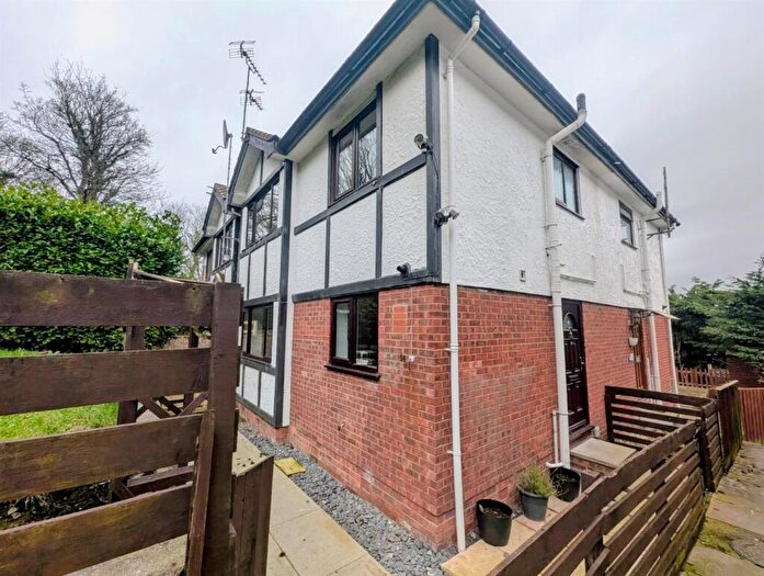 2 Bedroom End Of Terrace House To Rent In Alwen Drive, Rhos On Sea, Colwyn Bay, LL28