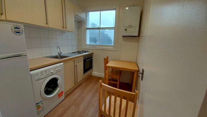 1 Bedroom Flat To Rent In Stamford Hill, Stoke Newington, N16