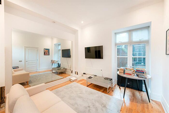 1 Bedroom Flat To Rent In Frognal Rise, London, NW3