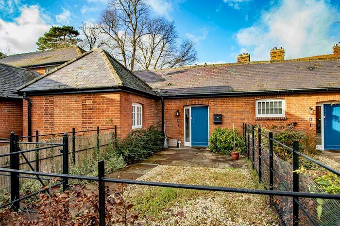 1 Bedroom Bungalow To Rent In Ratcliffe Court, Cholsey, Wallingford, Oxfordshire, OX10