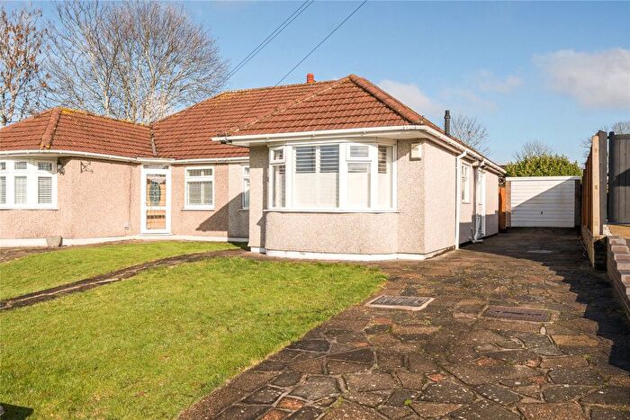 2 Bedroom Bungalow For Sale In Melanda Close, Chislehurst, BR7