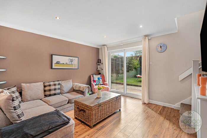 3 Bedroom End Of Terrace House For Sale In Tatton Road, Wilmslow, SK9