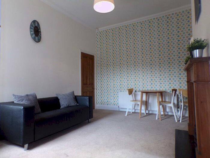 2 Bedroom Flat To Rent In Sandringham Road, South Gosforth, NE3