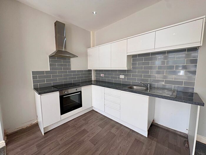 2 Bedroom Flat To Rent In Raikes Parade, Blackpool, FY1