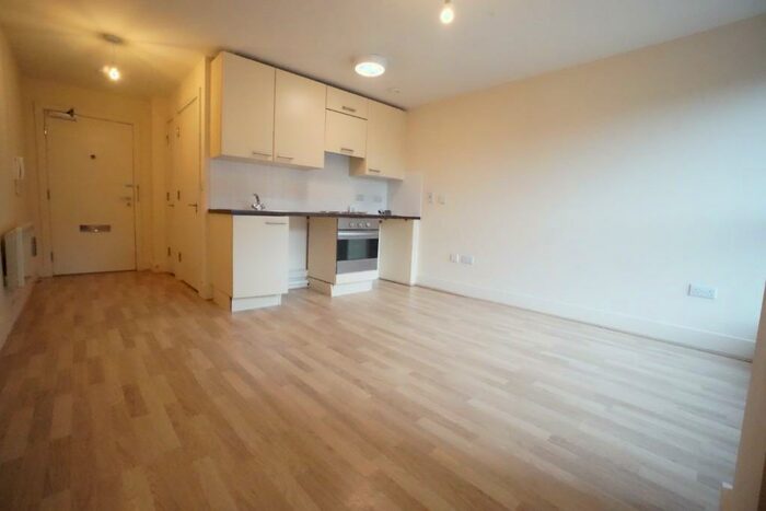 Studio To Rent In Alencon Link, Basingstoke, Hampshire, RG21