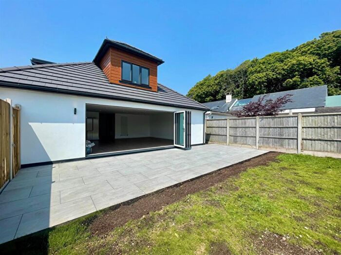 5 Bedroom Detached House For Sale In New Road, West Parley, Ferndown, BH22