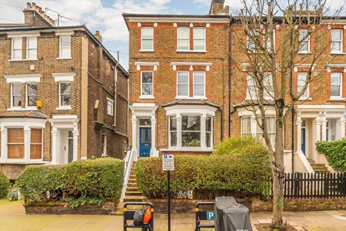 2 Bedroom Flat For Sale In Lady Margaret Road, Tufnell Park, N19