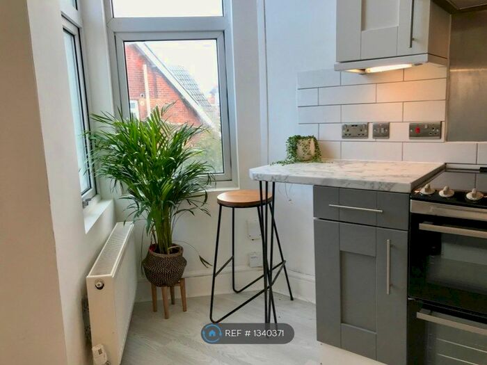 1 Bedroom Flat To Rent In Owls Road, Bournemouth, BH5