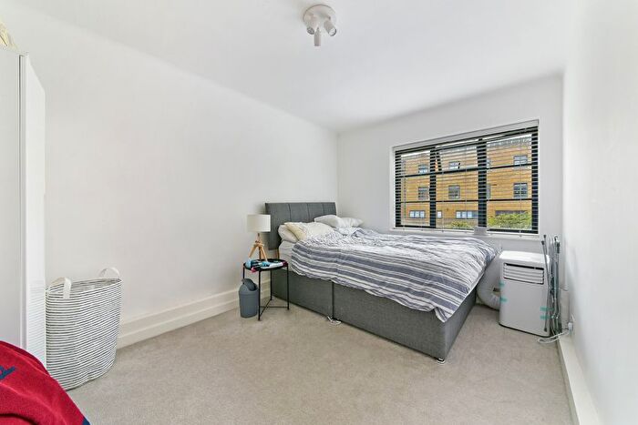 1 Bedroom Flat To Rent In Union Street, London, SE1