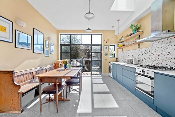 3 Bedroom Terraced House For Sale In Acacia Road, Walthamstow, London, E17
