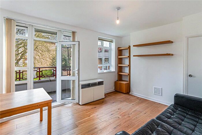 3 Bedroom Apartment To Rent In Birdsall House, Champion Hill Estate, Camberwell, London, SE5